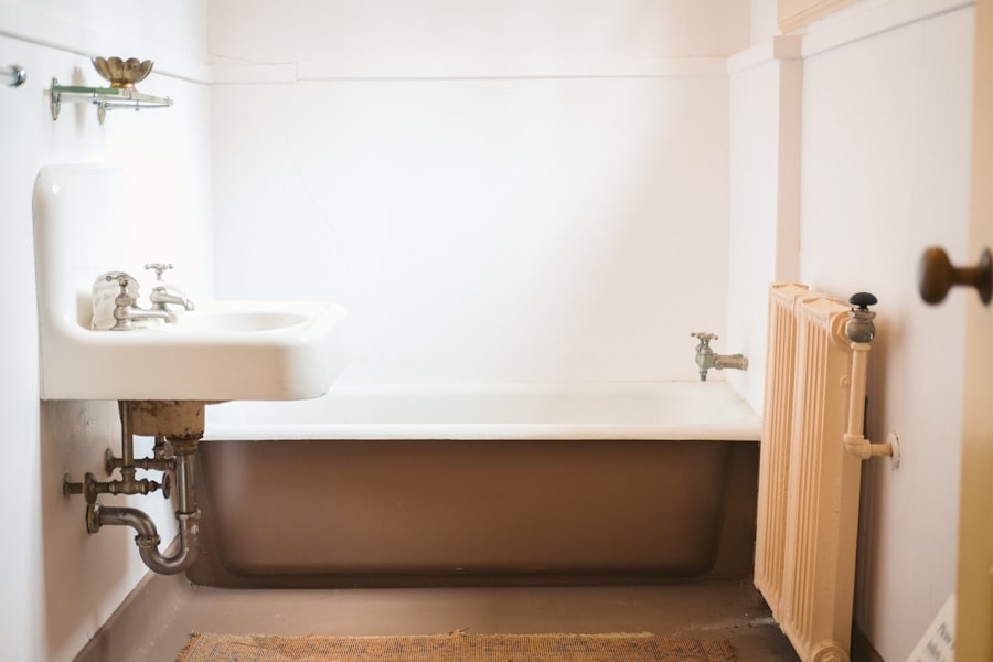 Bathroom decluttering